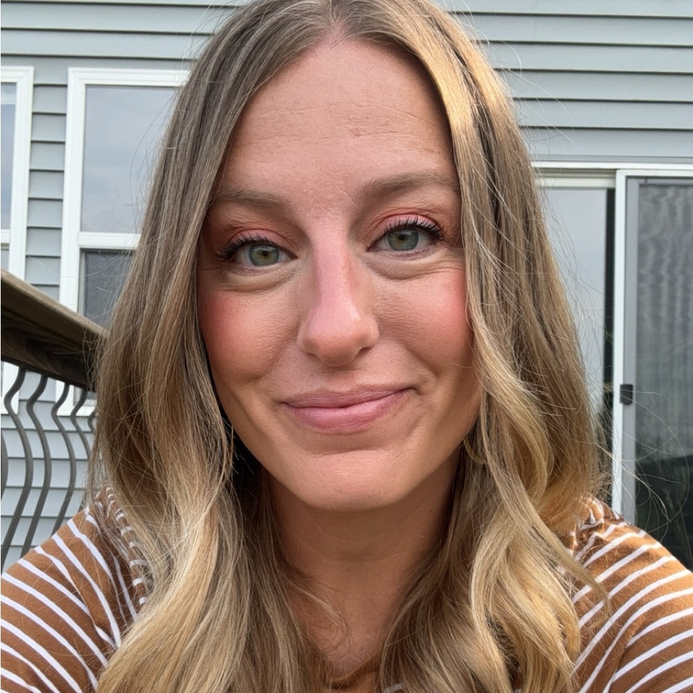 Meet your Posher, Amanda